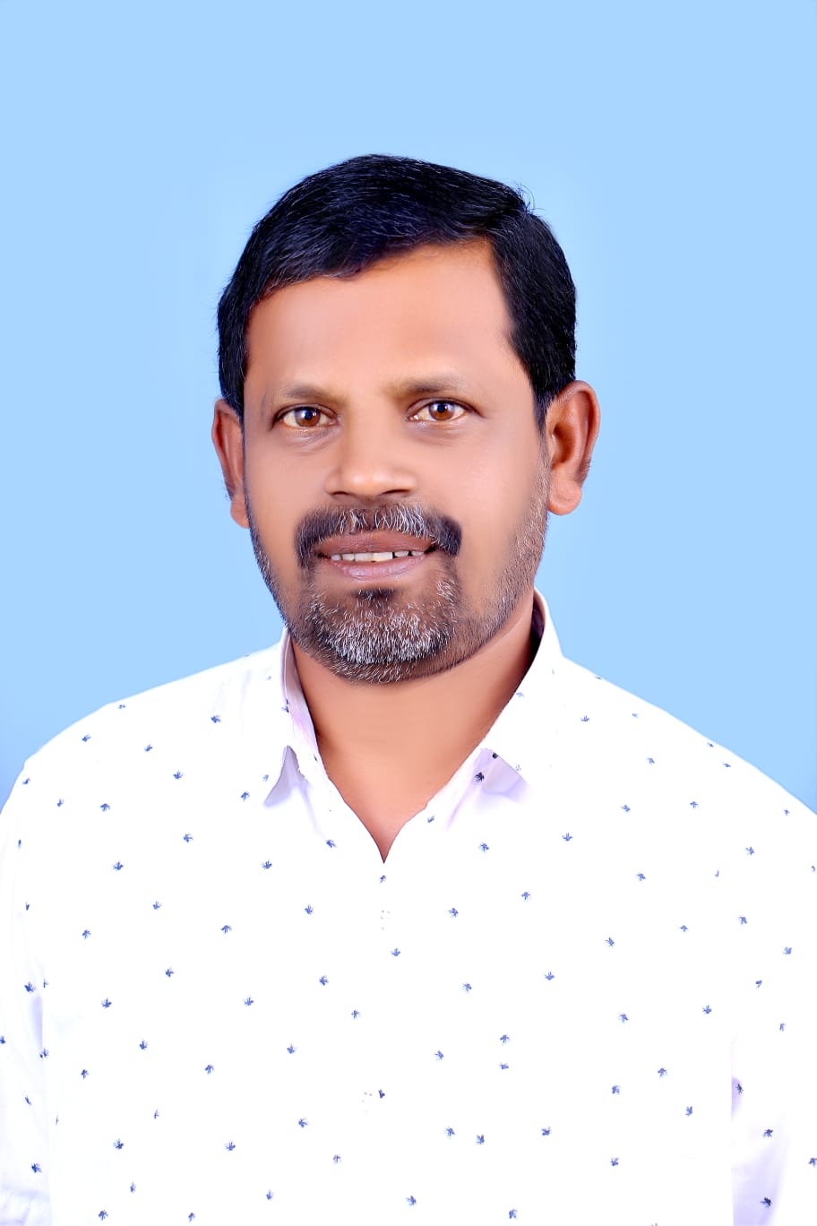 പന്തപ്പാട്ട് റോയി